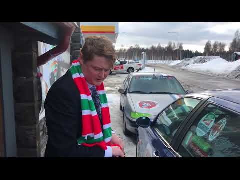 Team Italia / Alfa Romeo (motorlampan lyser redan)