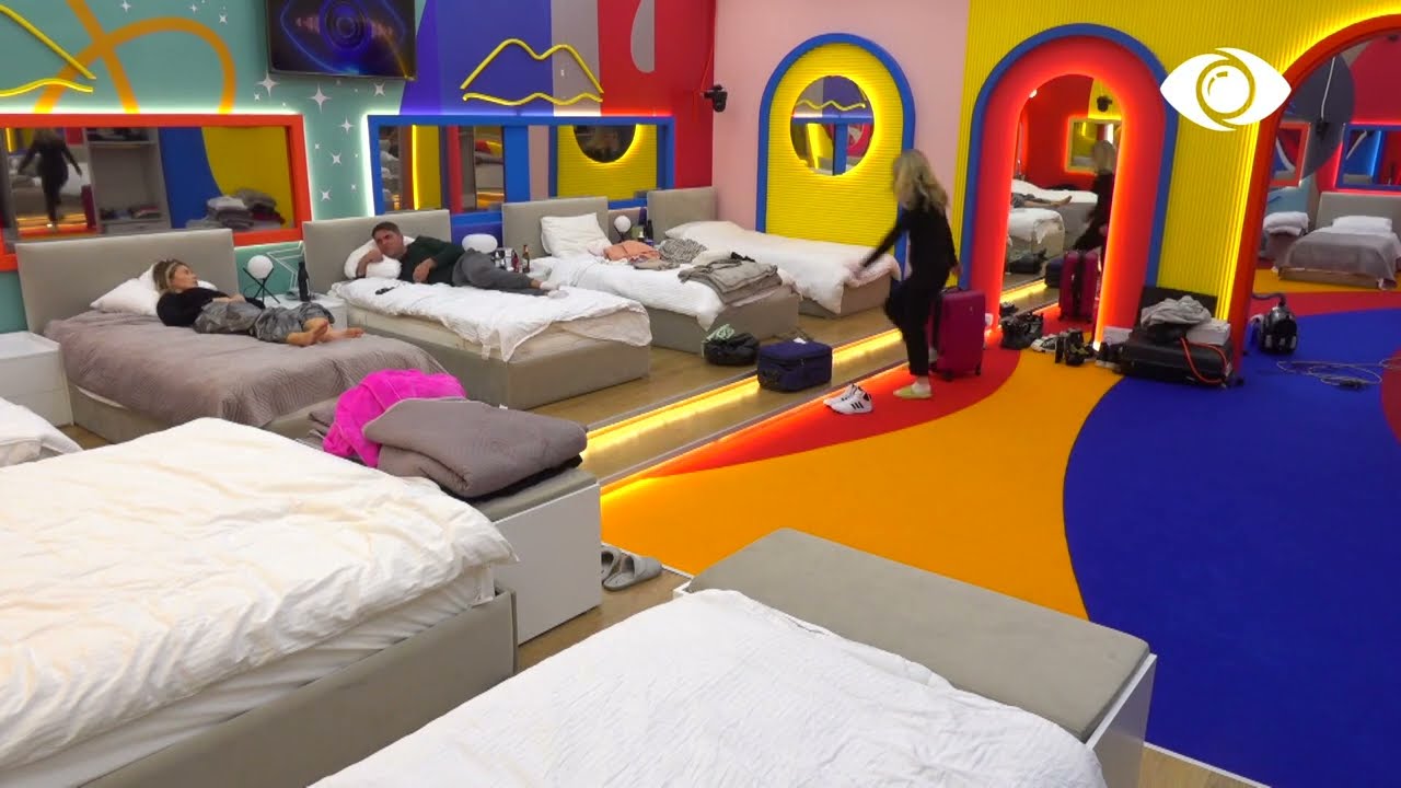 Shikoje veten ku ke qenë.../ Armaldo bisedon me Oltën