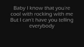 Justin Bieber - Kiss and Tell ( lyric )