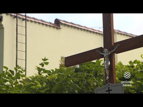 Cmentarz za oknem. Grób sąsiada tuż obok domu