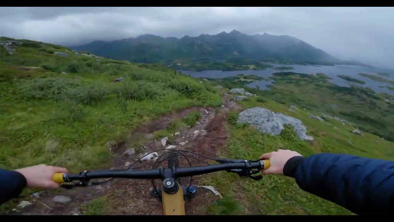Lofoten MTB Adventures – Midnattssol og fjellsykling