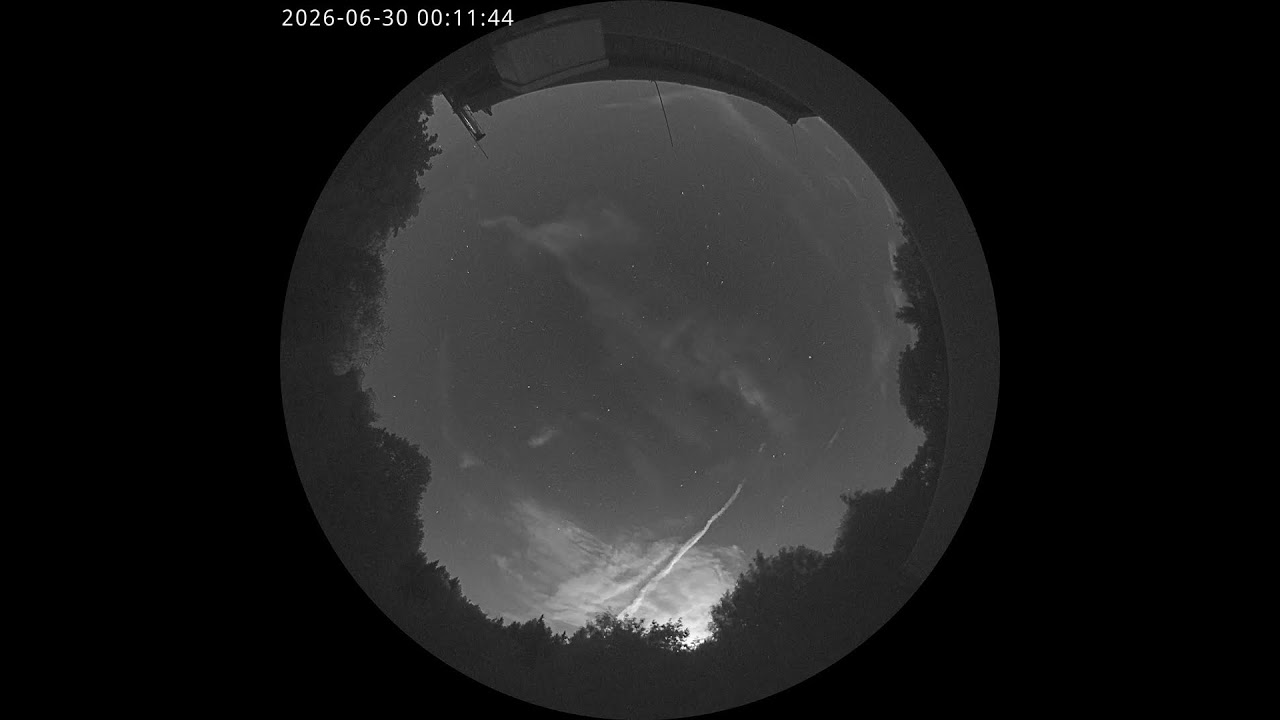 Live webcam view of Cámara del Cielo de Berghaus Rhön