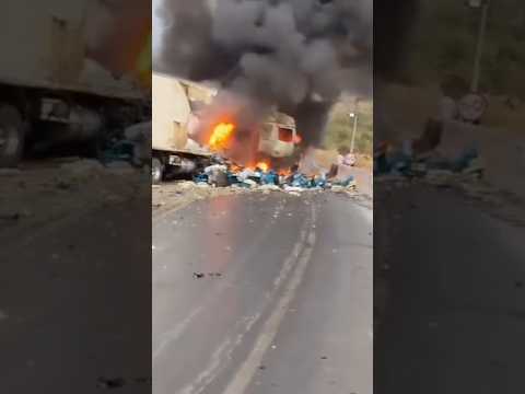 Grave acidente com três carretas interdita a BR-251 na Serra de Francisco Sá
