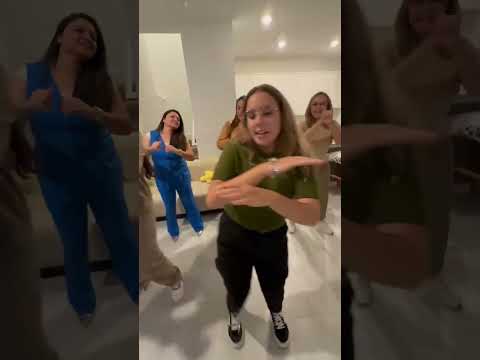 "Fábrica de Heróis" direto de Orlando/FL. #CristinaMel #fabricadeherois