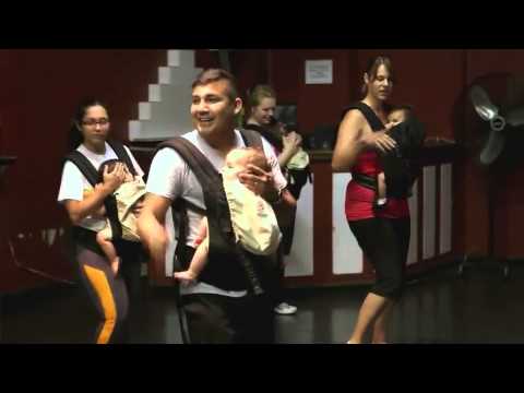 Babywearing class