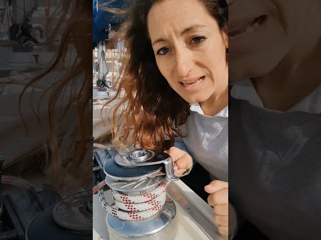 Vídeo relacionado con Navegación a Vela y a Motor