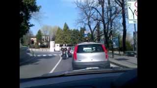 preview picture of video 'Bergamo Italy drive to Citta Alta 21/03/2012 Spring day'