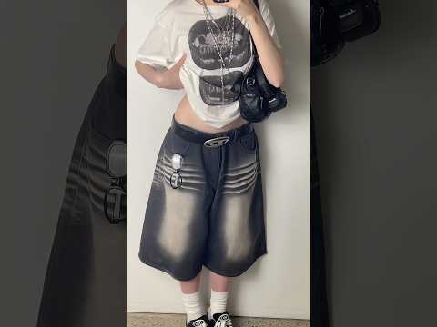 HOW TO STYLE…BAGGY JORTS!😍 streetwear style!! #fashion #streetstyle #outfit #jorts #ootd #inspo