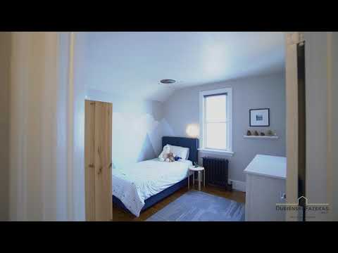 195 Queenston, River Heights Home *SOLD*