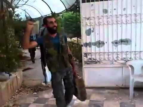 جولة ميدانية داخل حاجز عندان في ريف حلب الشمالي بعد السيطرة عليه من قوات النظام من قبل لواء التوحيد