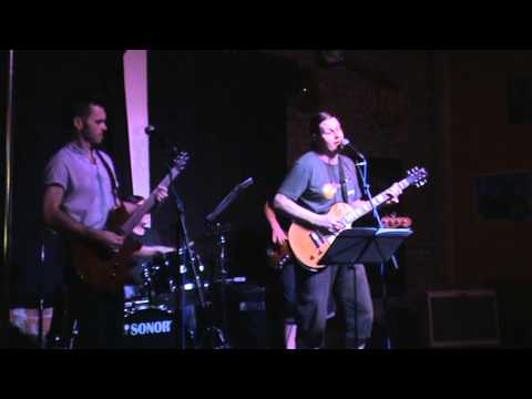 Deja Vu - Gypsy Queen