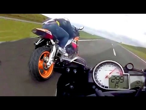 5 Crazy Minutes of PURE ADRENALINE RUSH! ❱ BMW HONDA STREET RACING - LIMITING THE ENGINE POWER ?