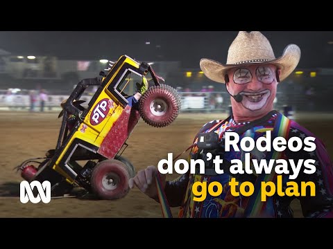 Rodeo clown ‘Big Al’ knows how to entertain a crowd and avoid a bull 🤡🐎 | Landlife | ABC Australia