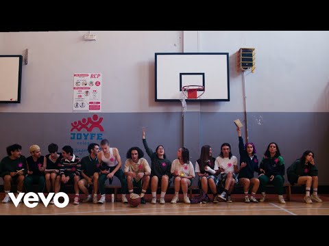 Aiko el grupo - Niños furbito y niñas lo que sea