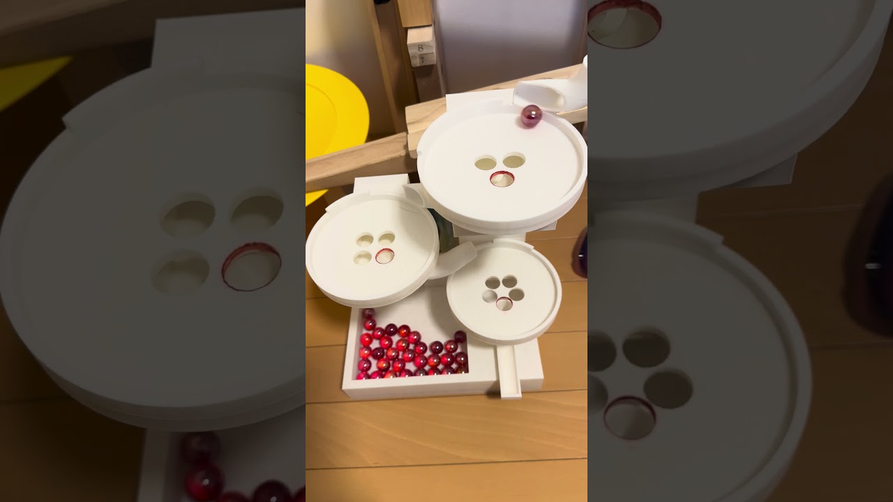 カイジっぽい？②② 3Dプリンターで作った、3段クルーンにビー玉を転がす。全然最後までなかなかいかない。#marblesrace #automobile #marblesofig #marblerun