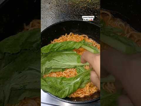 Current Noodles 😋साग 😱#shorts #viralvideo #currentnoodles #saag #wow #khaja_recipe