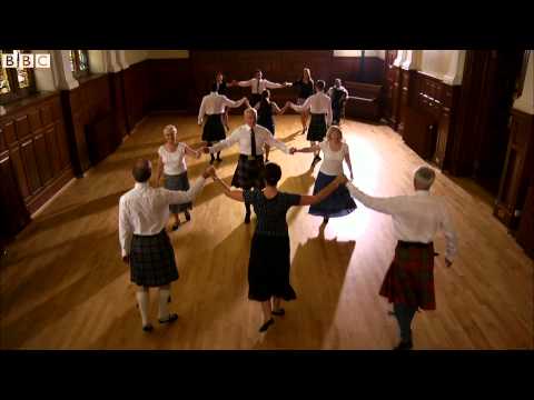 The Dashing White Sergeant - learn the steps with Robbie Shepherd