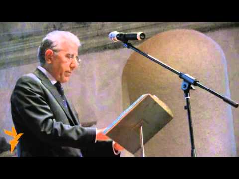 Intiqam Əliyevə Praqada mükafat təqdim olundu