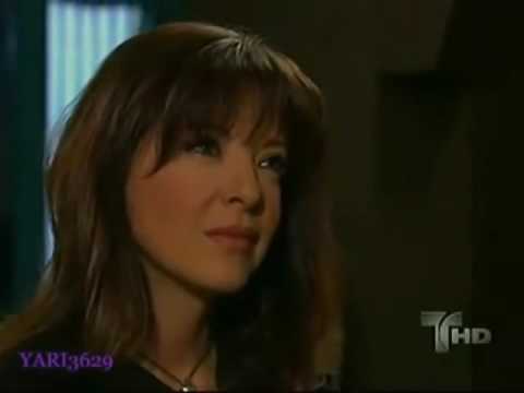 santos le dice a barbara que la ama y despues se besan