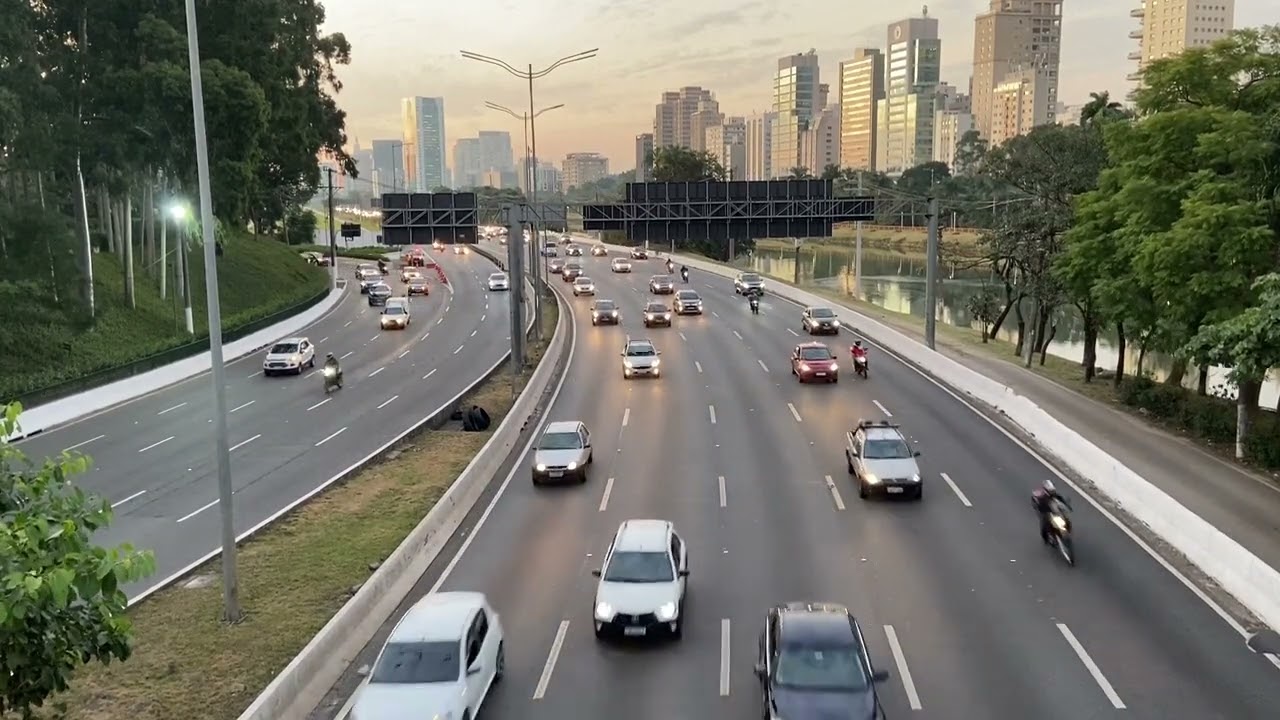 Traffic on Highway in City l Free Stock Footage | No Copyright Videos | Creative Common !