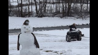 preview picture of video 'The country way of having fun in the snow ;)'