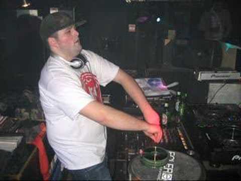 TC feat MC Jakes - Drink (Xample Remix)