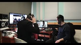 הרב מאור קריו ושי גז   סיפורים ומשלים ליקוטי עצות   מה שבא לי (הרב מאור קריו) - התמונה מוצגת ישירות מתוך אתר האינטרנט יוטיוב. זכויות היוצרים בתמונה שייכות ליוצרה. קישור קרדיט למקור התוכן נמצא בתוך דף הסרטון