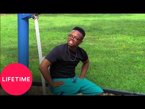 Step It Up: Bonus Scene: Diaunte Wants to Get Toned (S1, E7) | Lifetime