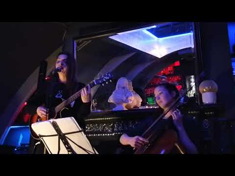 Daisy Chute feat. Midori Jaeger - Lion eyes (acoustic, live)