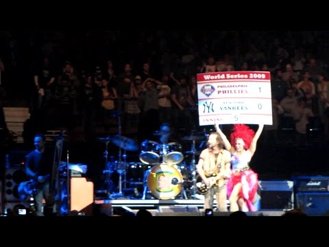 Pearl Jam: World Series Update / Come Back (aborted) [HD] 2009-10-28 - Philadelphia, PA