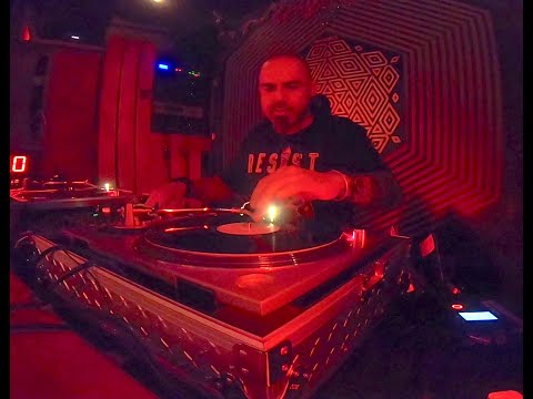 [Crate Digging 1] Saeed Younan Live Vinyl Stream DJ set from El Techo