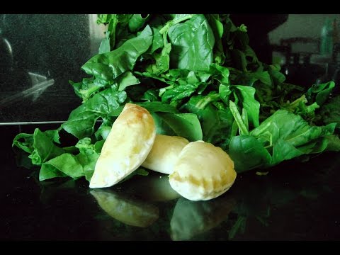 EMPANADAS DE ESPINACAS Y RICOTA FACILES. Panzerotti. How to make spinach Cornish Paties