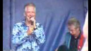 Dave Dee Dozy Beaky Mick And Tich   Hold Tight live