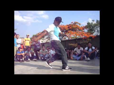 Jav (Narut) Vs Moka (Heavy Steps)