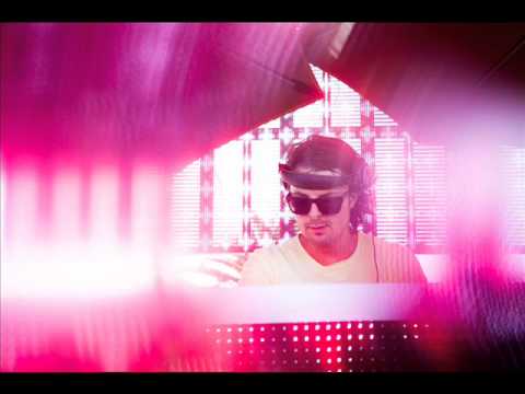 Deniz Koyu - Ruby vs Tinie Tempah - Miami 2 Ibiza (Cristhian Mashup)