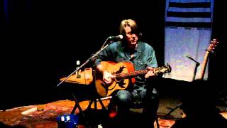 Mike Cooley Solo Acoustic Decatur 12 17 2015 Cartoon Gold