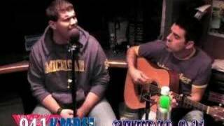 KMPS Studio 941 Presents Josh Gracin &quot;Let Me Fall