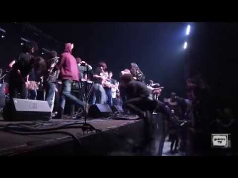 download lagu mp3 mp4 A Candeloria, download lagu A Candeloria gratis, unduh video klip A Candeloria