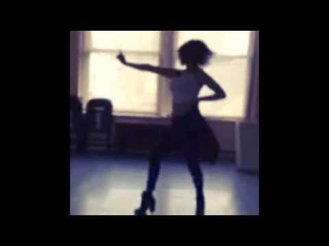 140305 Nicole (KARA) - Dance Practice