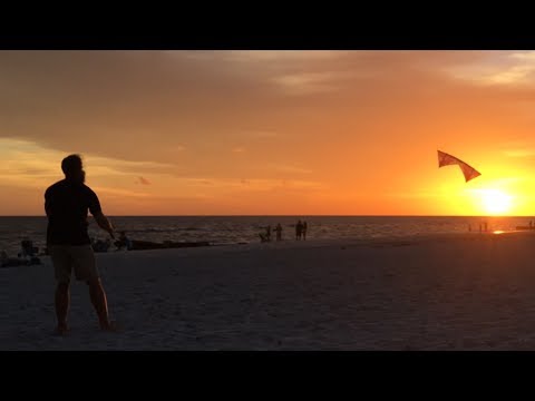 Worlds Greatest Kiting 163 - Sunset Kite flying With The Girlfriend