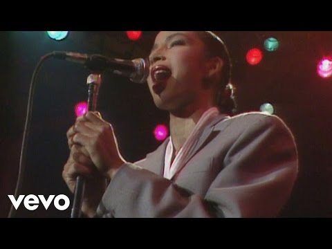 Sade - Your Love Is King (The Tube Dec 1984)