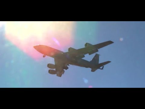 American Airlines pilot describes a UFO