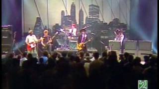 Johnny Thunders  - These Boots Are Made For Walking   - 1984.avi