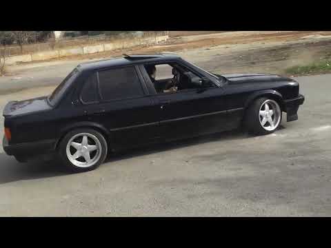 BMW drift   E30   325i donuts