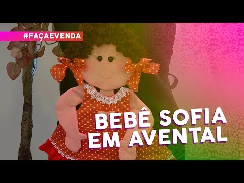 Boneca bebê Sofia em avental por Solange Adam