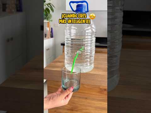 Un dispensador de agua casero, fácil de hacer😮‍💨 #tips #ideas #ideascreativas #losabias #lifehacks