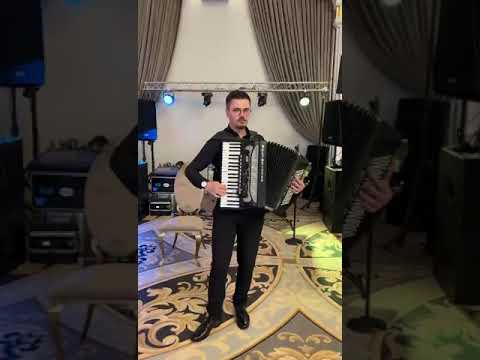 Stelian Cheptrosu - Dealu-i deal și valea-i vale - Mandra-i mandra pana moare