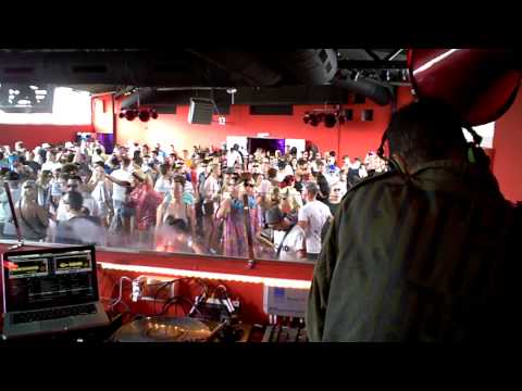 Clive Henry @ Circoloco The Next Level Opening 30-05-2011 DC10 Ibiza ES