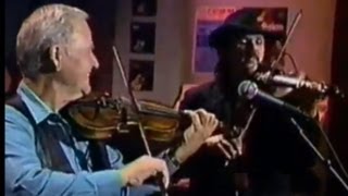 Mark O'Connor with Johnny Gimble - "Fiddlin' Around"