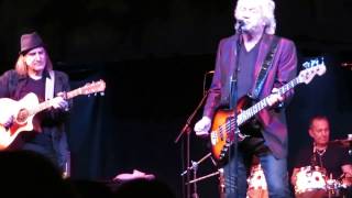 JOHN LODGE "SIMPLY MAGIC" with the 10,000 Light Year's band..at Melbourne, Fla